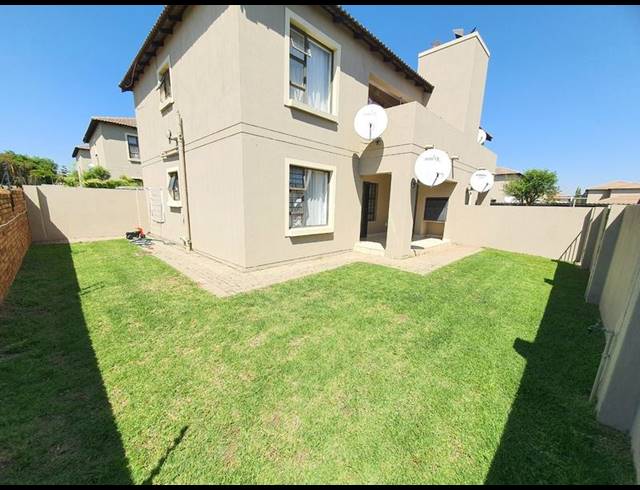 2 BEDROOM TOWNHOUSE FOR SALE IN MONTANA